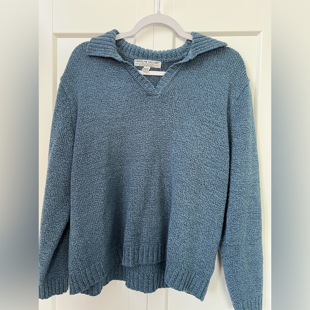 Carolyn Taylor - Blue Sweater with collar